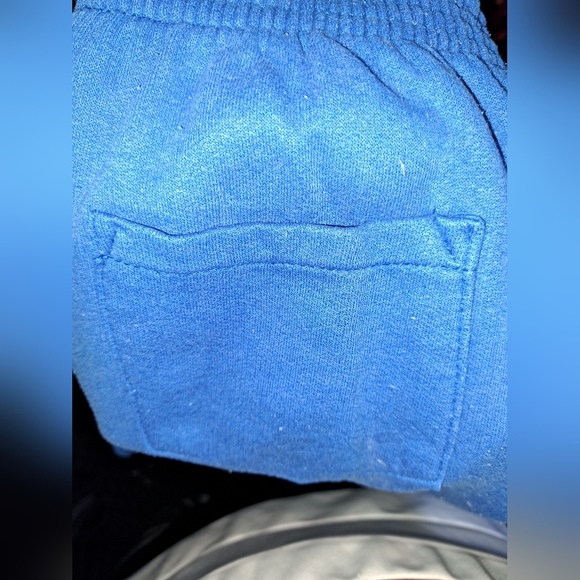 *read* Vintage 92 Toronto Blue Jays sweat pants - Picture 8 of 14